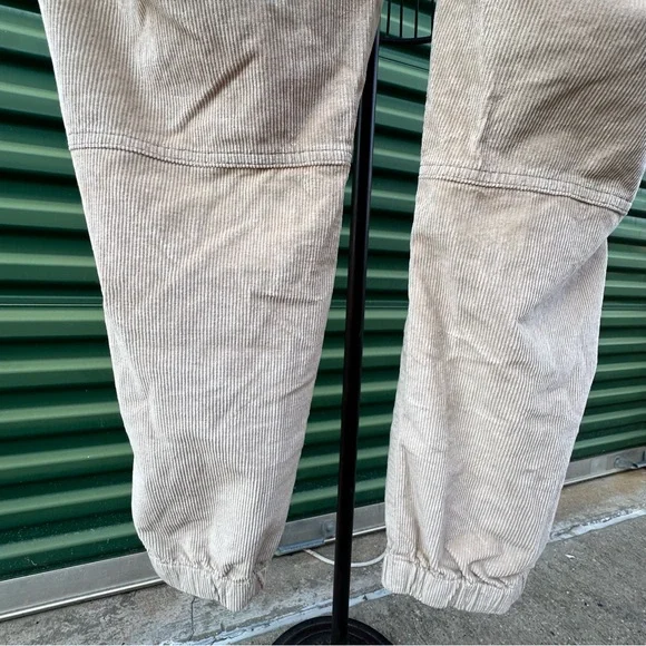 Banana Republic Khaki Corduroy Jogger Pants Preppy Zip Soft Luxe Comfort Sz 18 - Picture 8 of 10